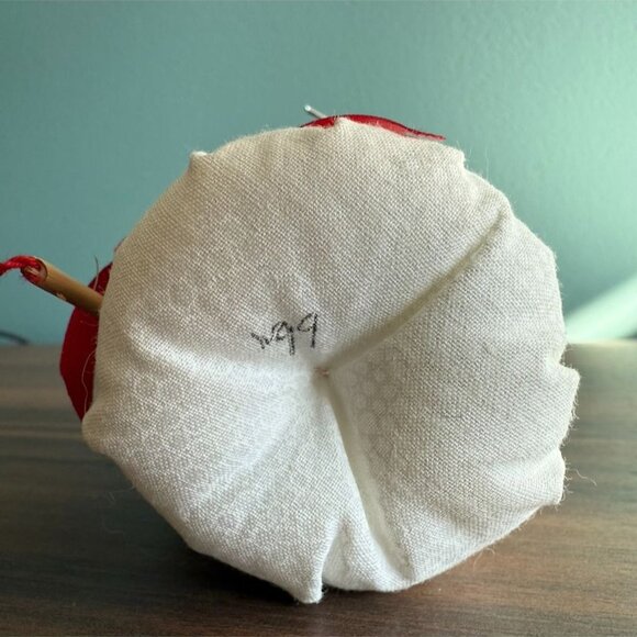 Vintage Handcrafted Fabric Snowman Ornament With Hat & Broom White Red Green 4" - Picture 7 of 8